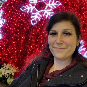 Meet your Posher, Stacey